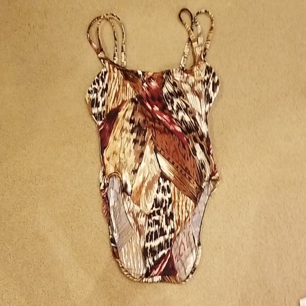Bathing suit